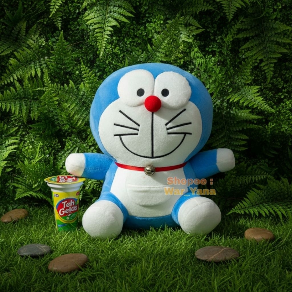 Boneka Doraemon import Jepang