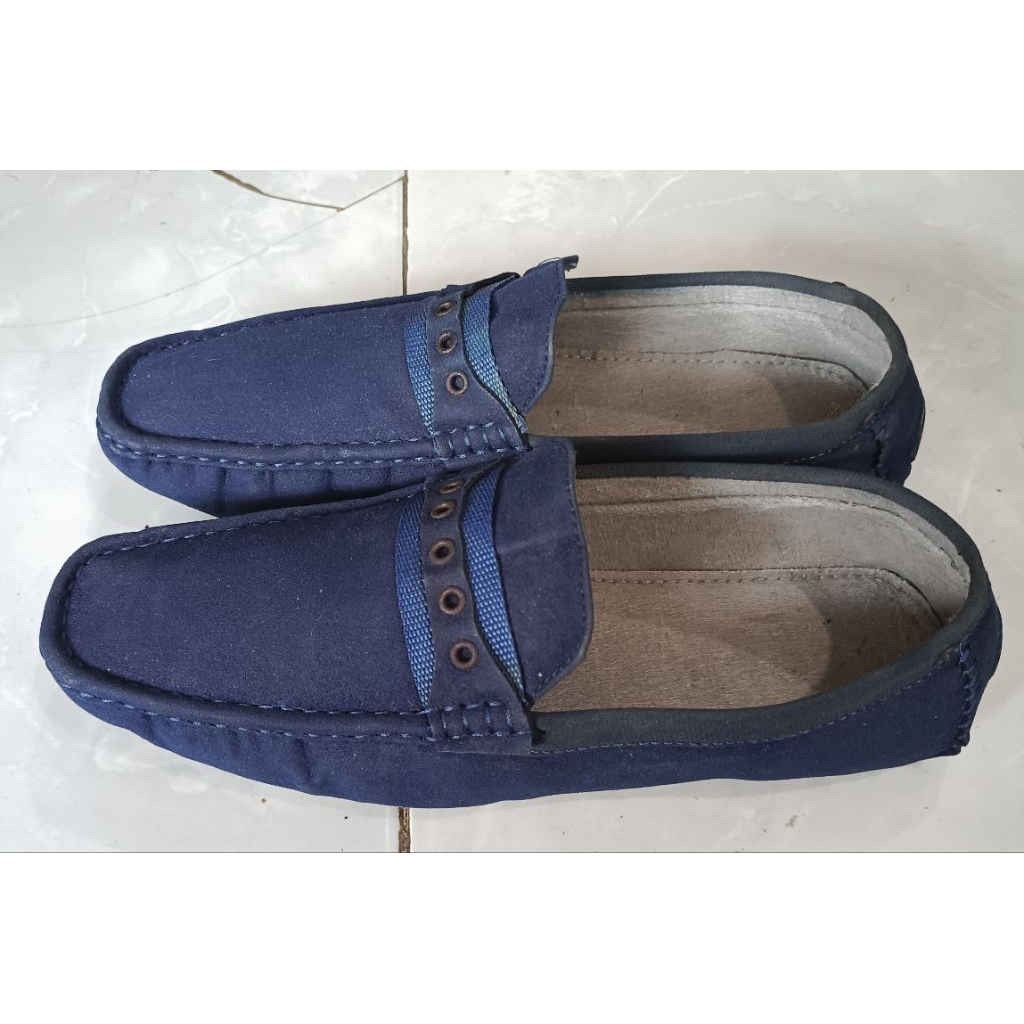 Sepatu Cole size 41