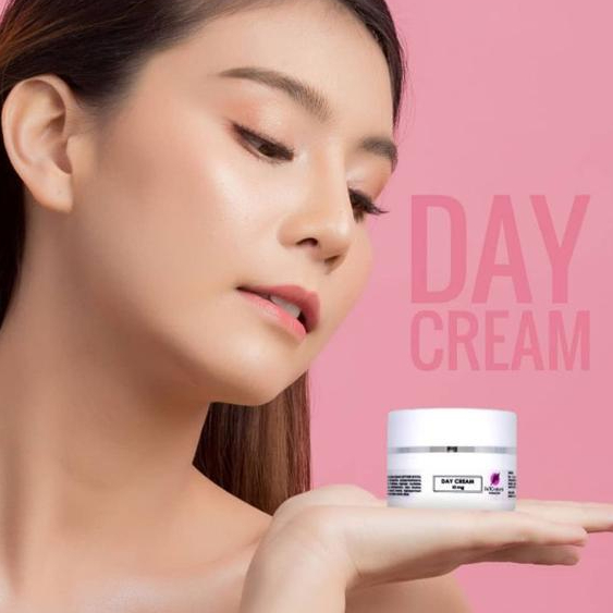 Glow Care Sunscreen SPF50