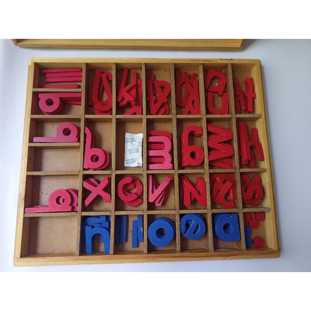 PRELOVED MAINAN MONTESSORI