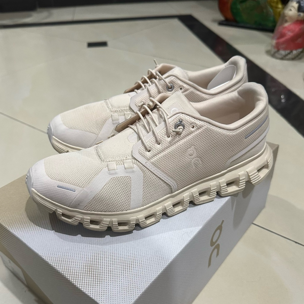 ONCLOUD 5 SAND