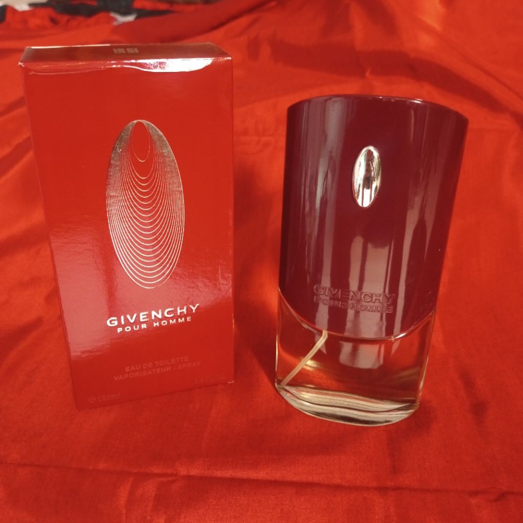 Givenchy pour home EDT parfume