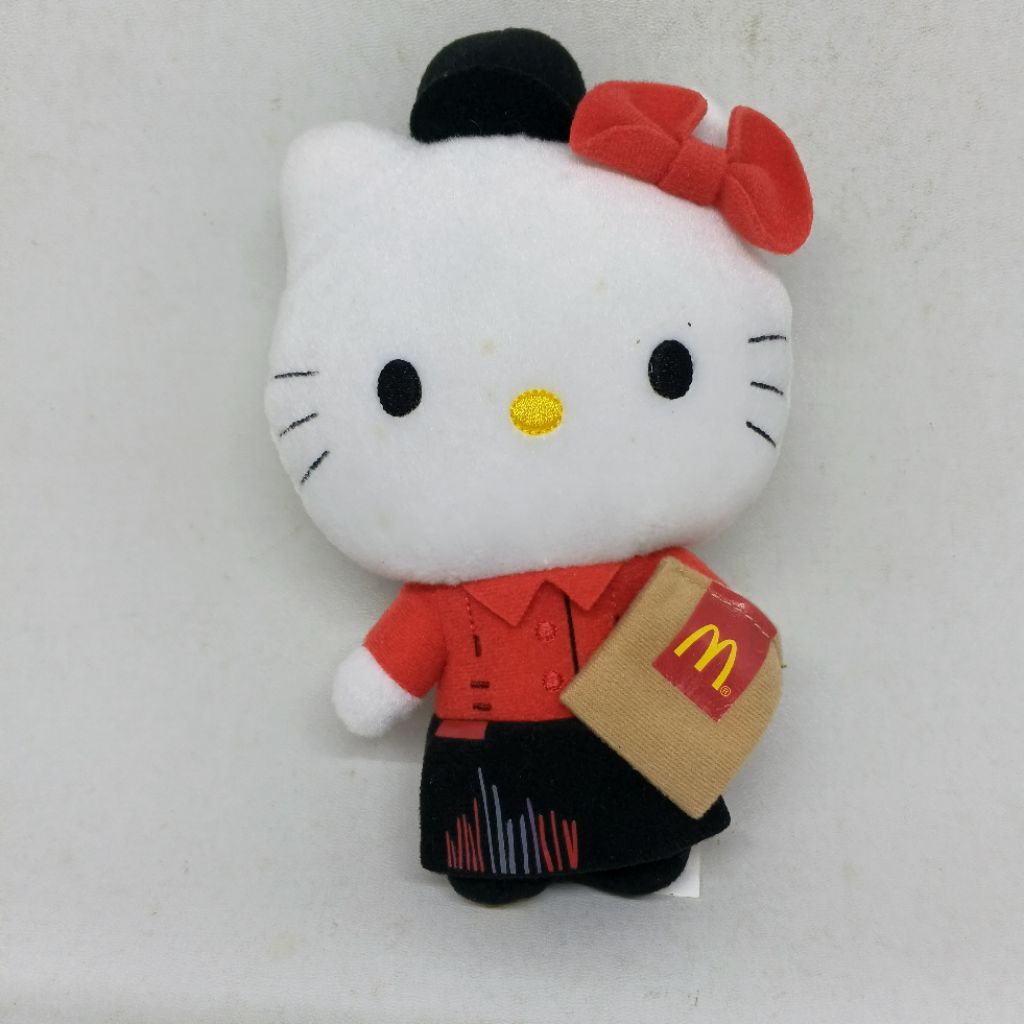 Boneka Hello Kitty Merah Crew
