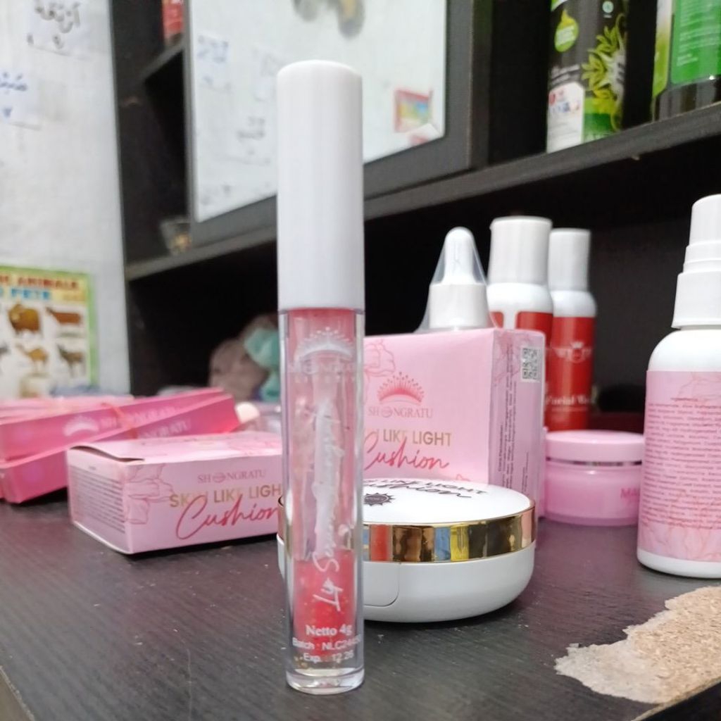 LIP SERUM SHANGRATU