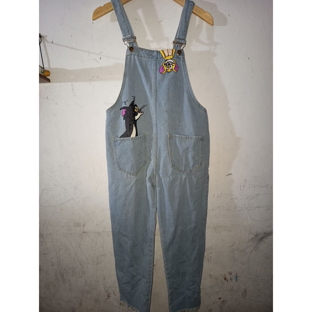JUMPSUIT