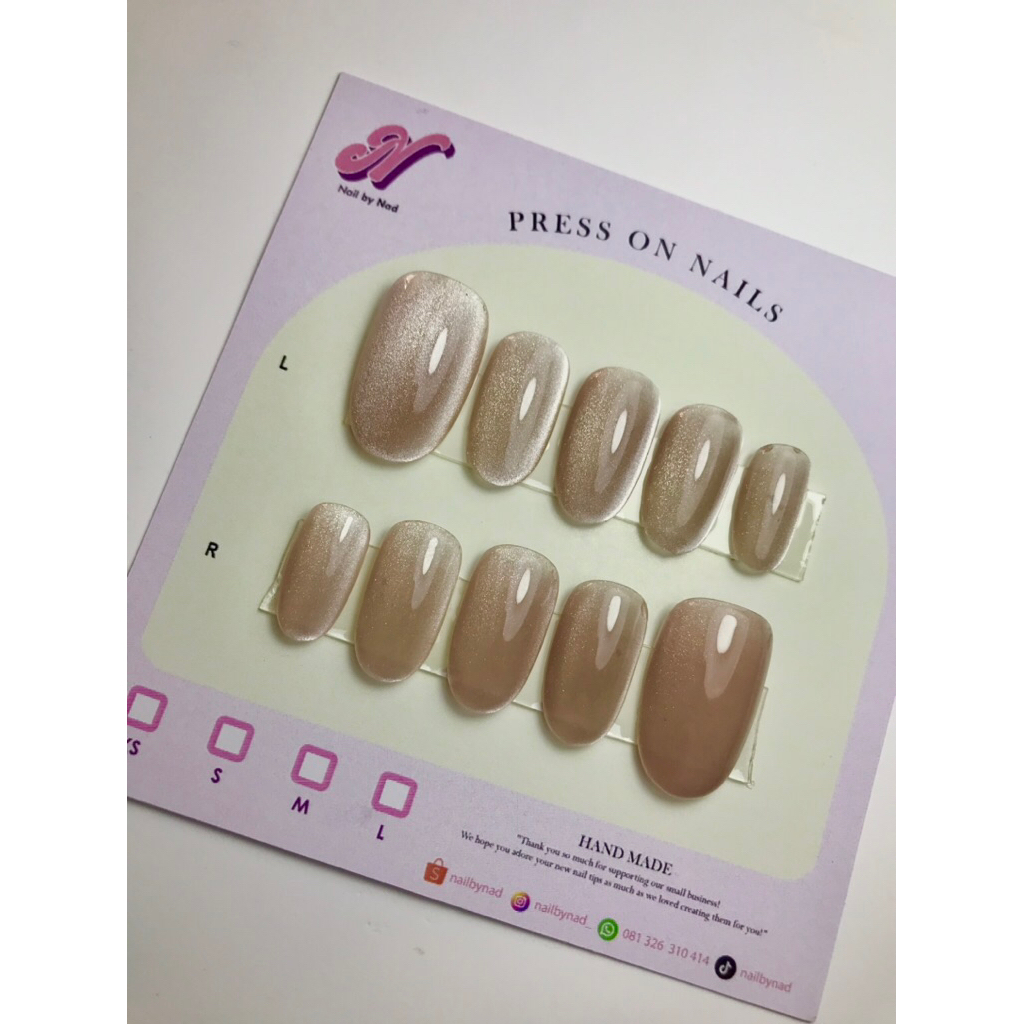 CatEyeNude||CustomPressonNails