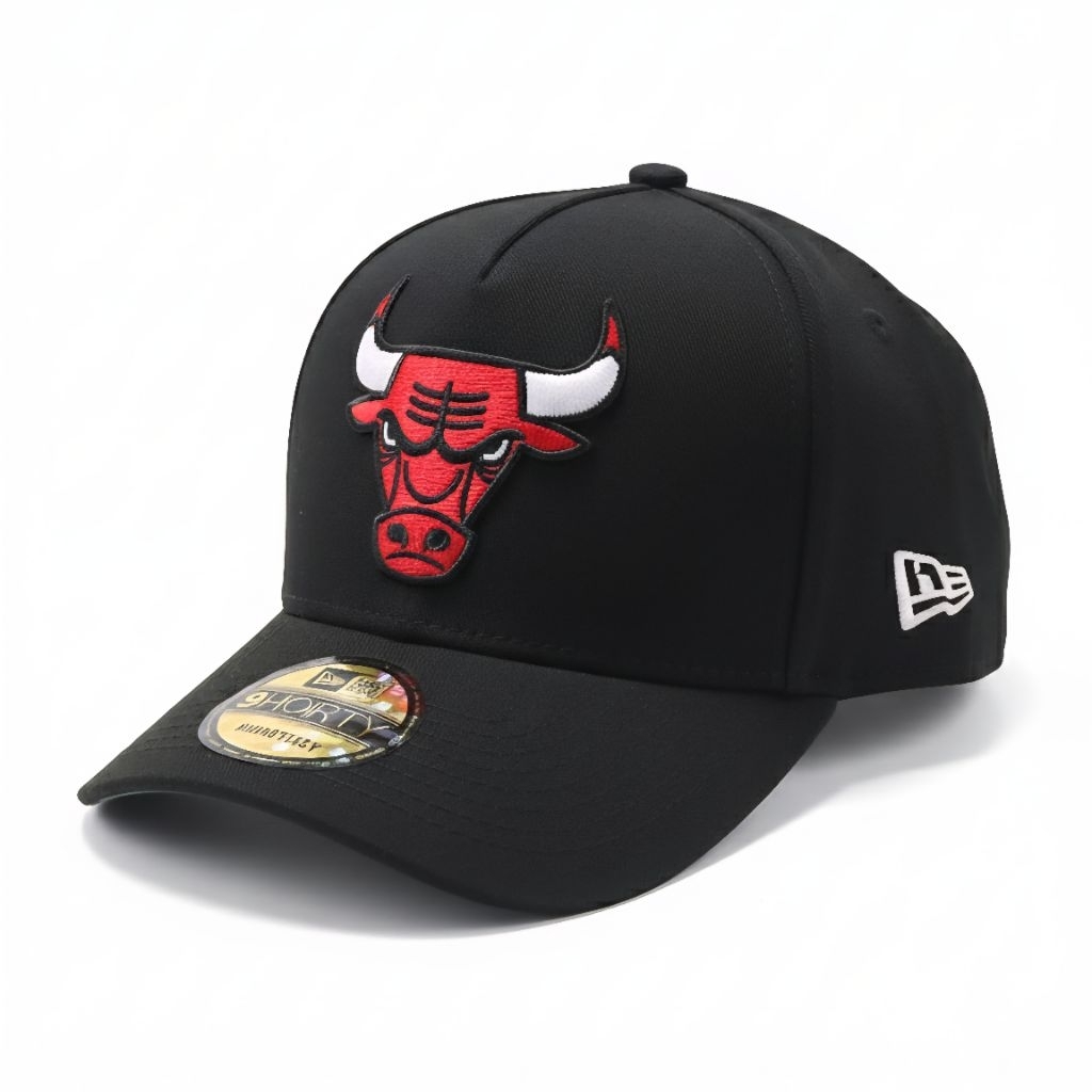 Topi Baseball Bulls Black