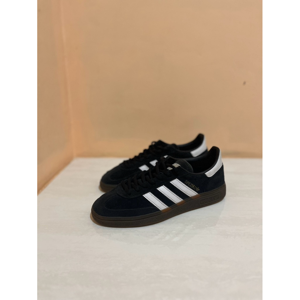 spzl black white
