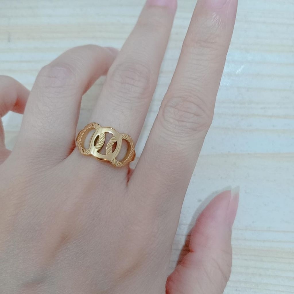 BESTY RING / CINCIN OLIMPIA TITANIUM PREMIUM