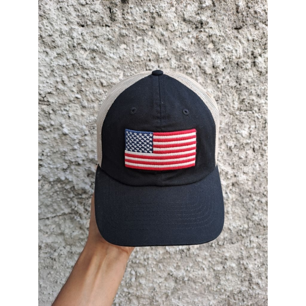 topi trucker usa