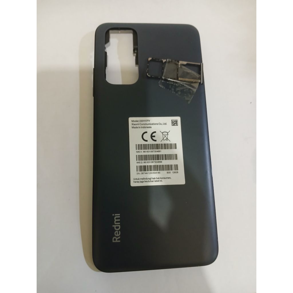1 Set Backdore Xiaomi Redmi Note 11 + Simtray