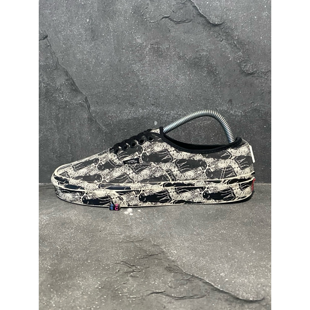 Authentic A8113