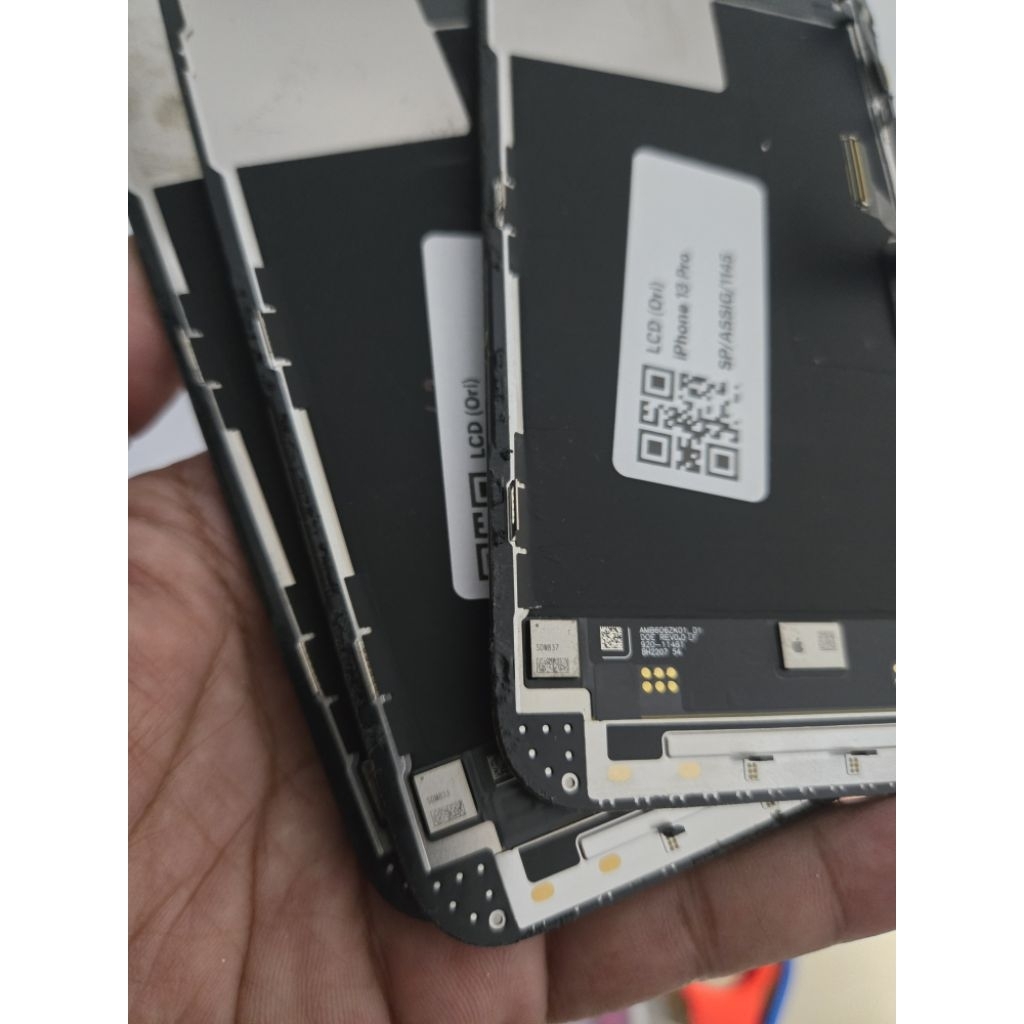 LCD Second Copotan iPhone 13 Series Original 100%
