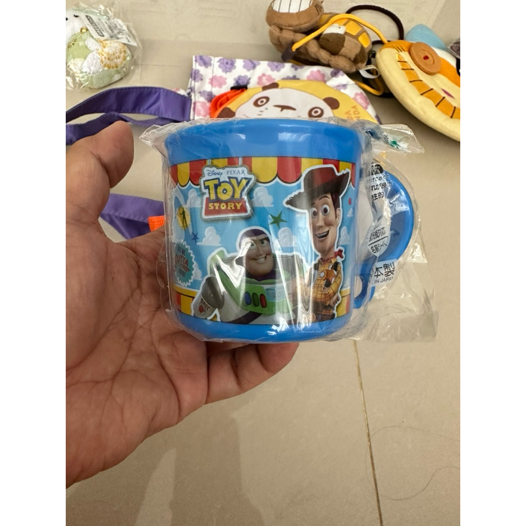 gelas plastik