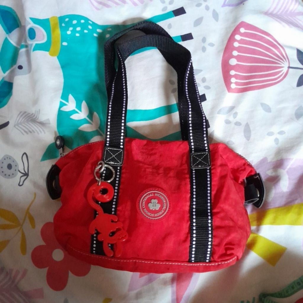 tas nilon ala Kipling