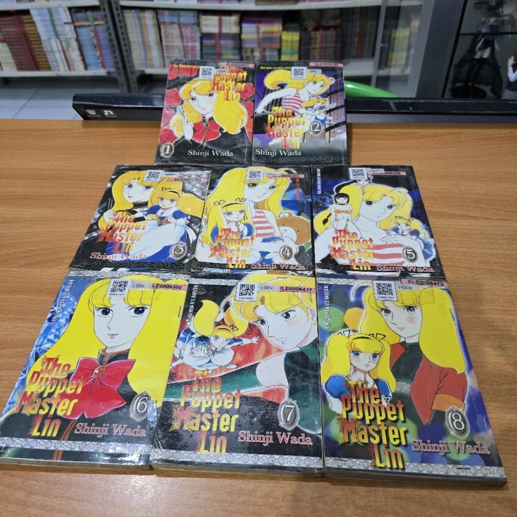 Bundle Komik Puppet Master Lin Volume 1-8 Preloved
