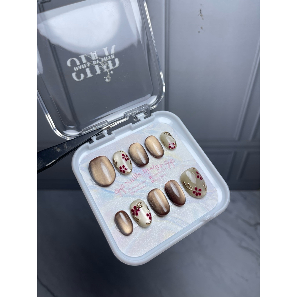 PRESS ON NAILS COKLAT BROWN