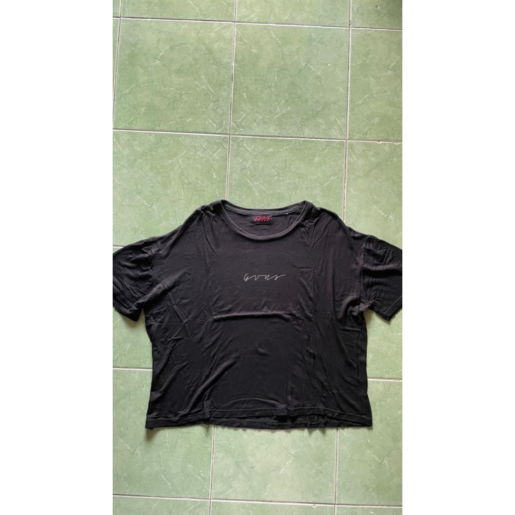 preloved kaos Gvns