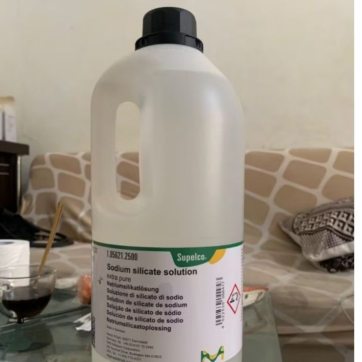 Sodium silicate solution 2.5 L MERCK 1.05621.2500