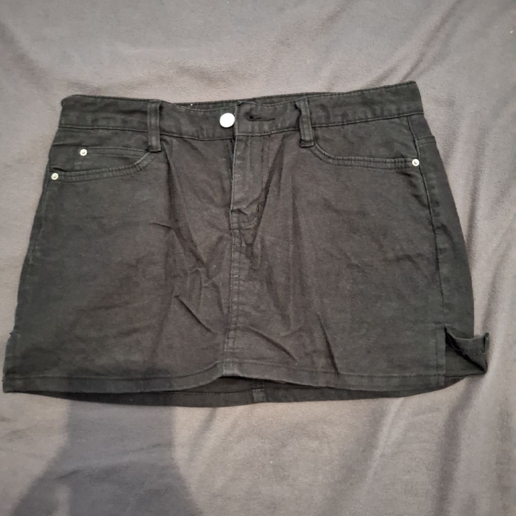 Rok Celana Pendek-DDO PRELOVE