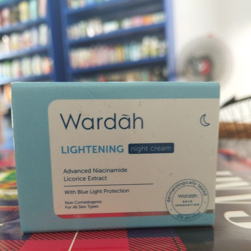Wardah Lightening night cream
