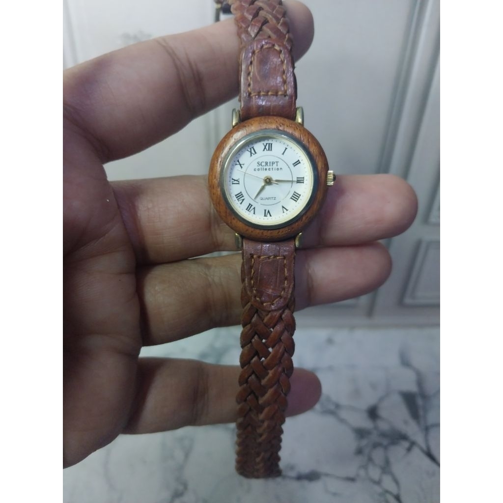Jam Tangan ori by Script Colection Jaxis
