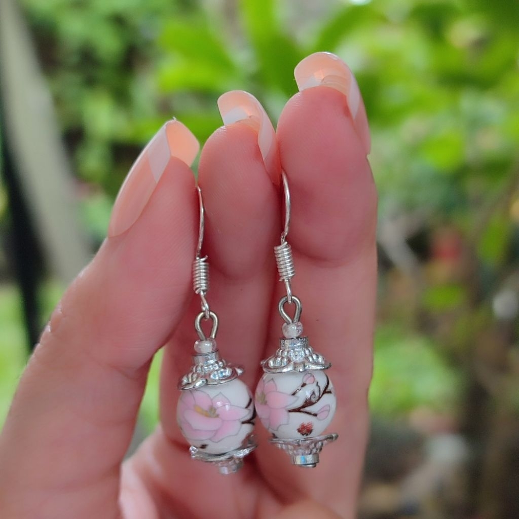 Anting Keramik Elegan Handmade (Pink)