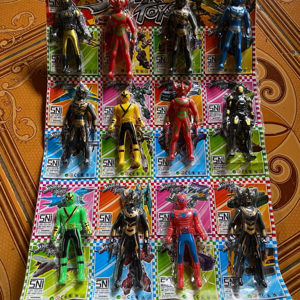 MAINAN ANAK ROBOT
