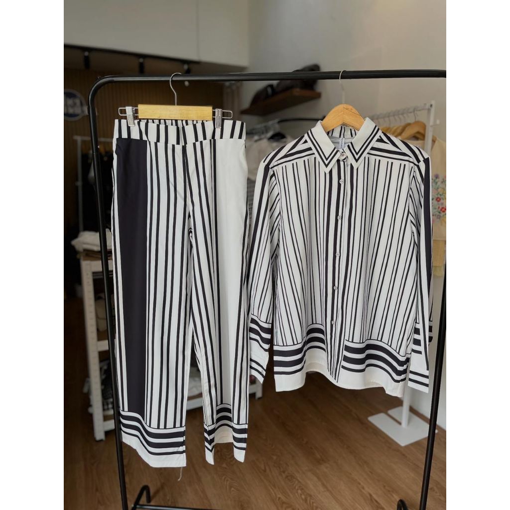 Oneset Celana Premium