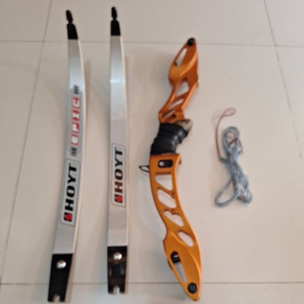 Busur Recurve Hoyt Epic, Riser 23" limbs 6630 second