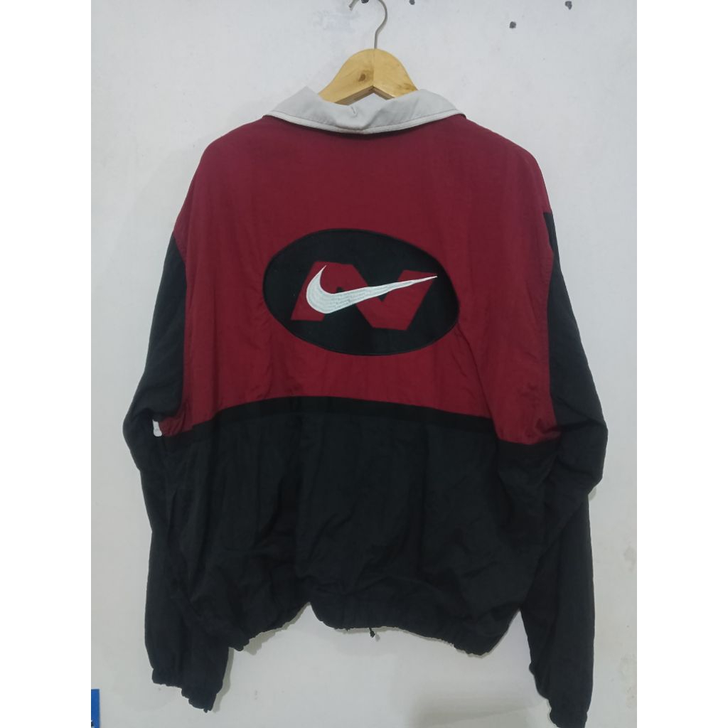 Winbreaker Nike Biglogo