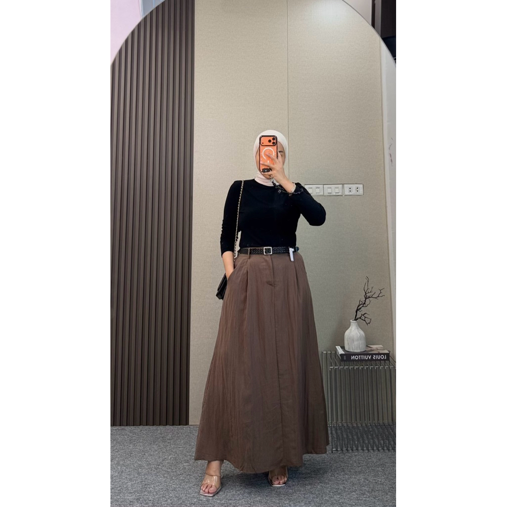 skirt