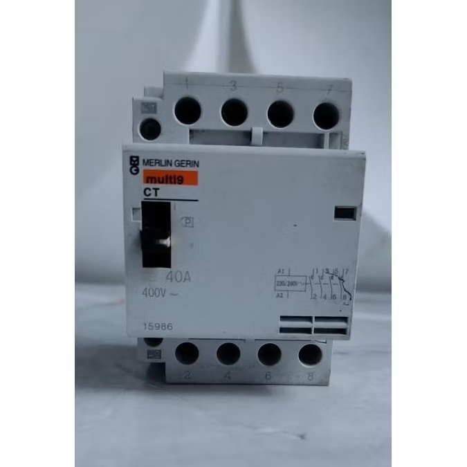 CT MERLIN GERIN 40A