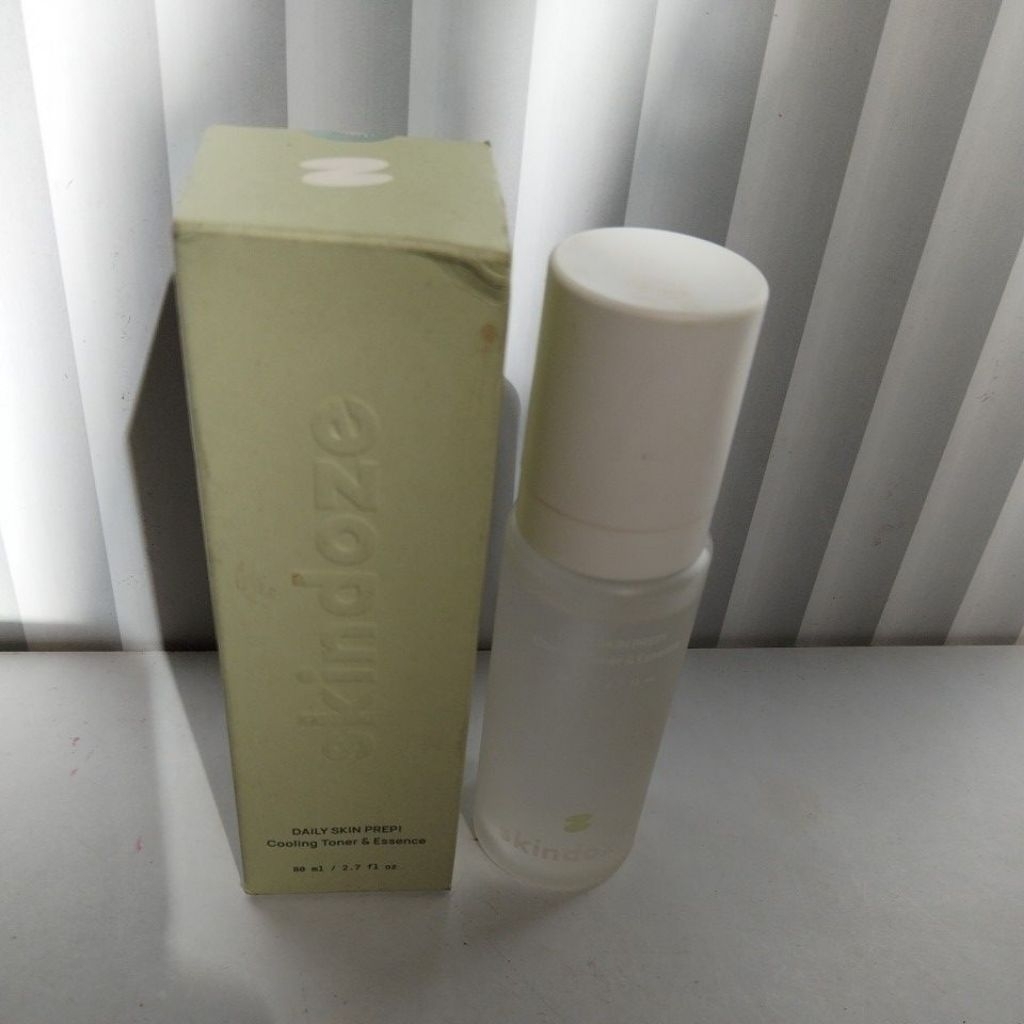 Skindoze cooling toner dan essence