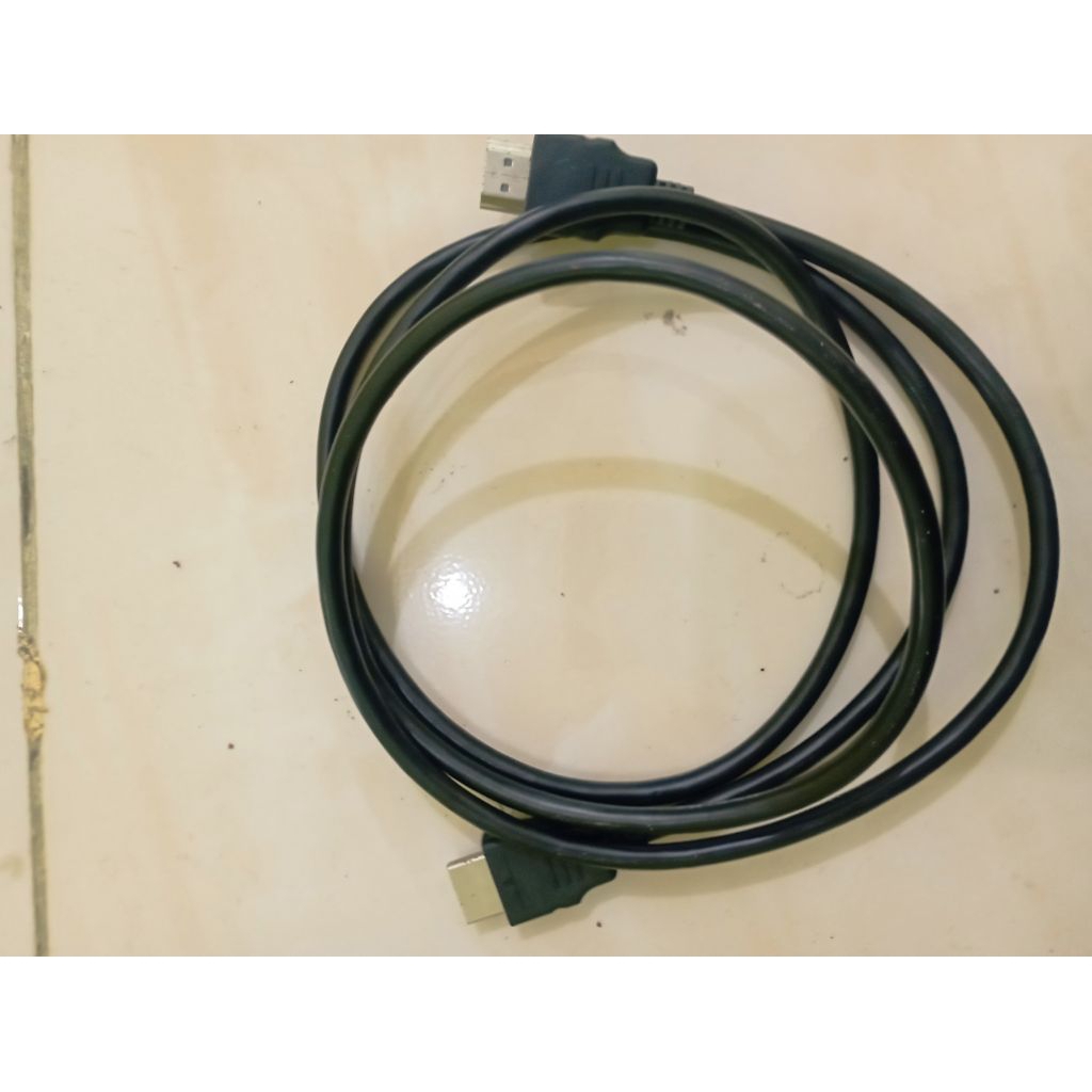 kabel HDMI