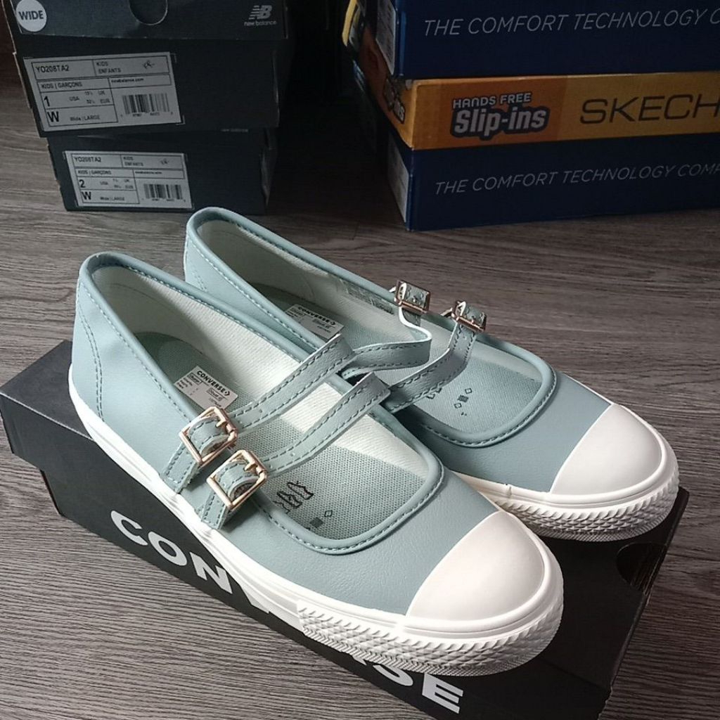Sepatu C0N A11492C