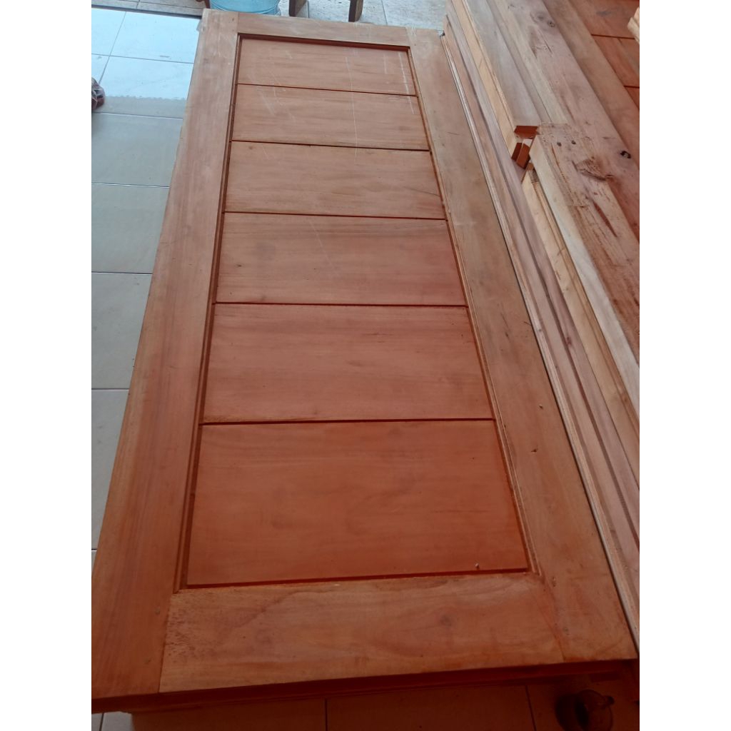 pintu minimalis + kunci