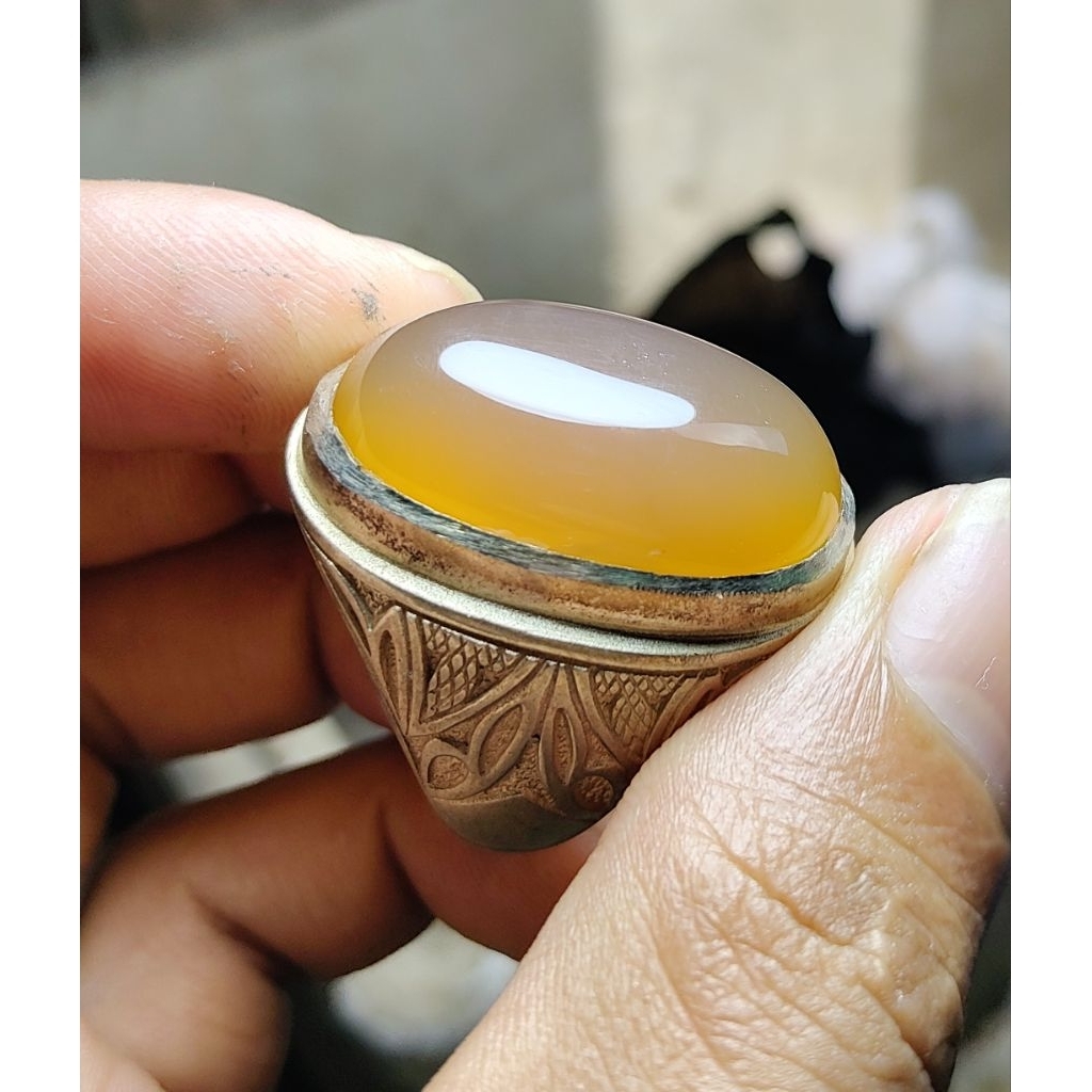 orange chalsedony