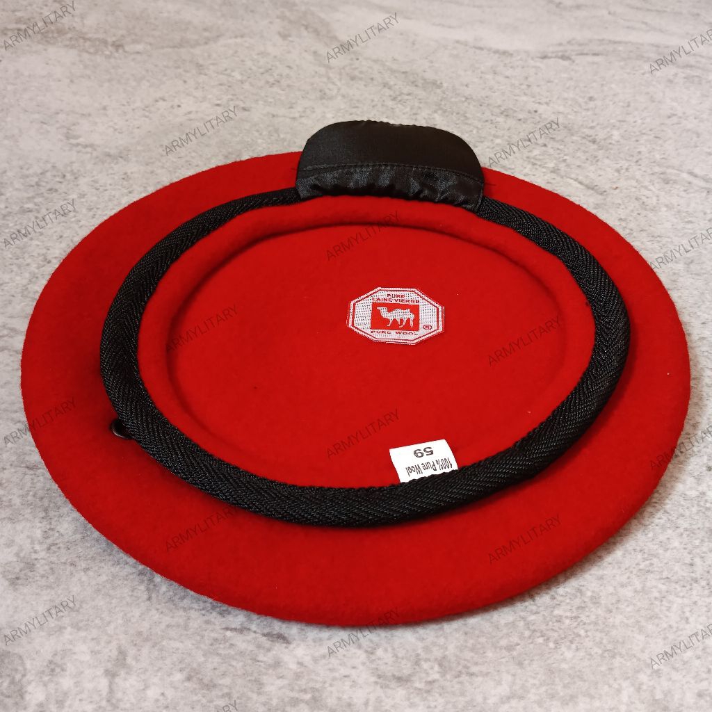 BARET CAMEL MERAH