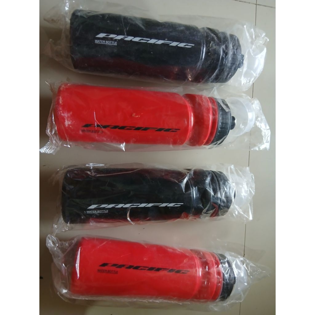 Botol minum pasific