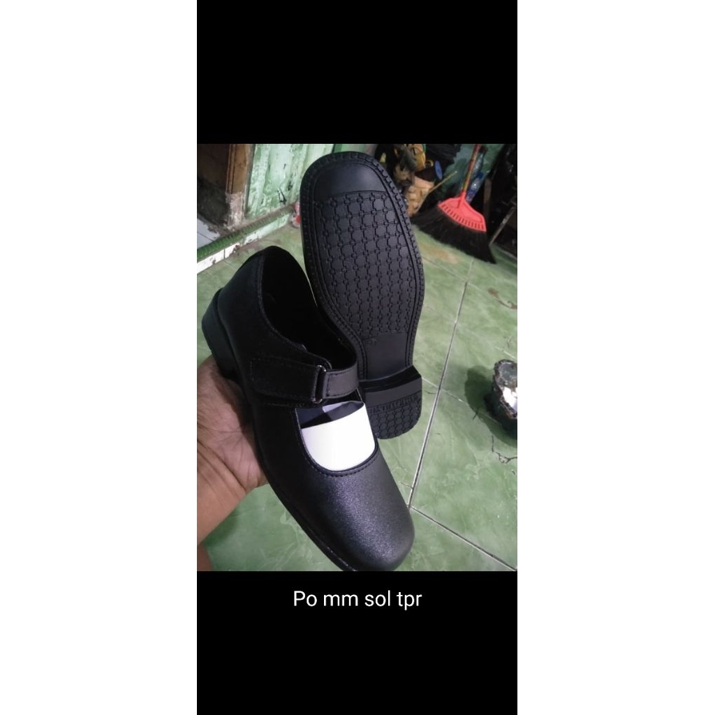 sepatu paskib wanita