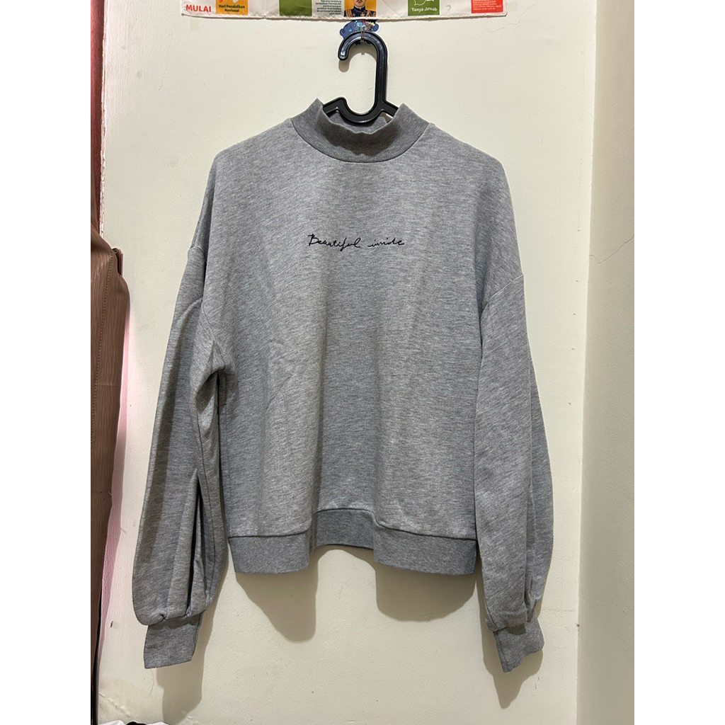 Preloved Sweater Pull&Bear