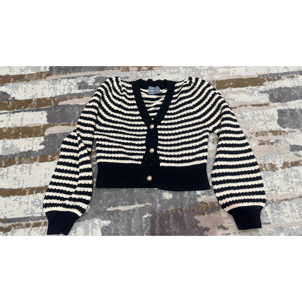 cardigan, kemeja