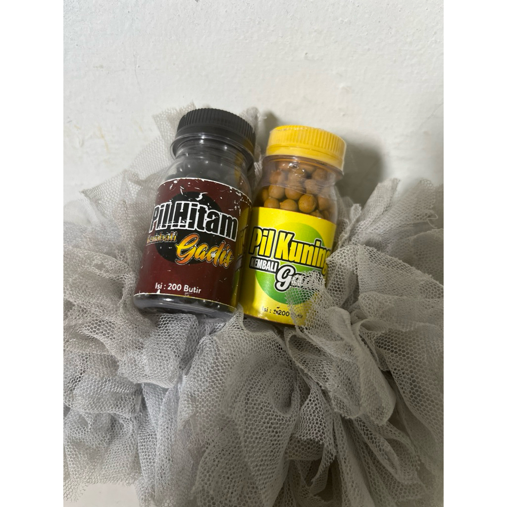 pil hitam dan kuning