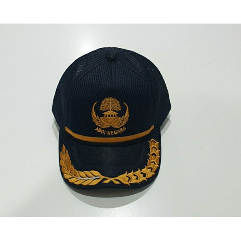 topi pria/topi