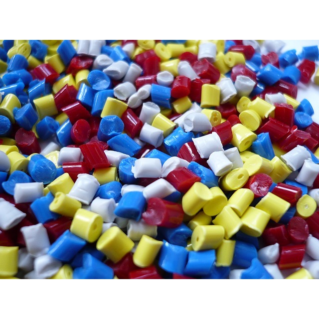 Polypropylene Plastic Polymer (Per Gram) - MIX COLOUR