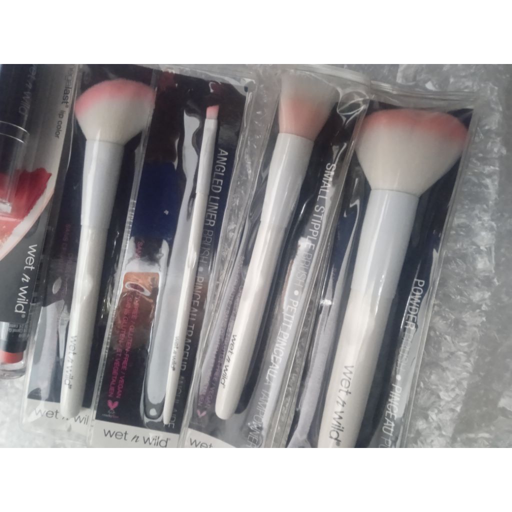 Wet n Wild Brushes