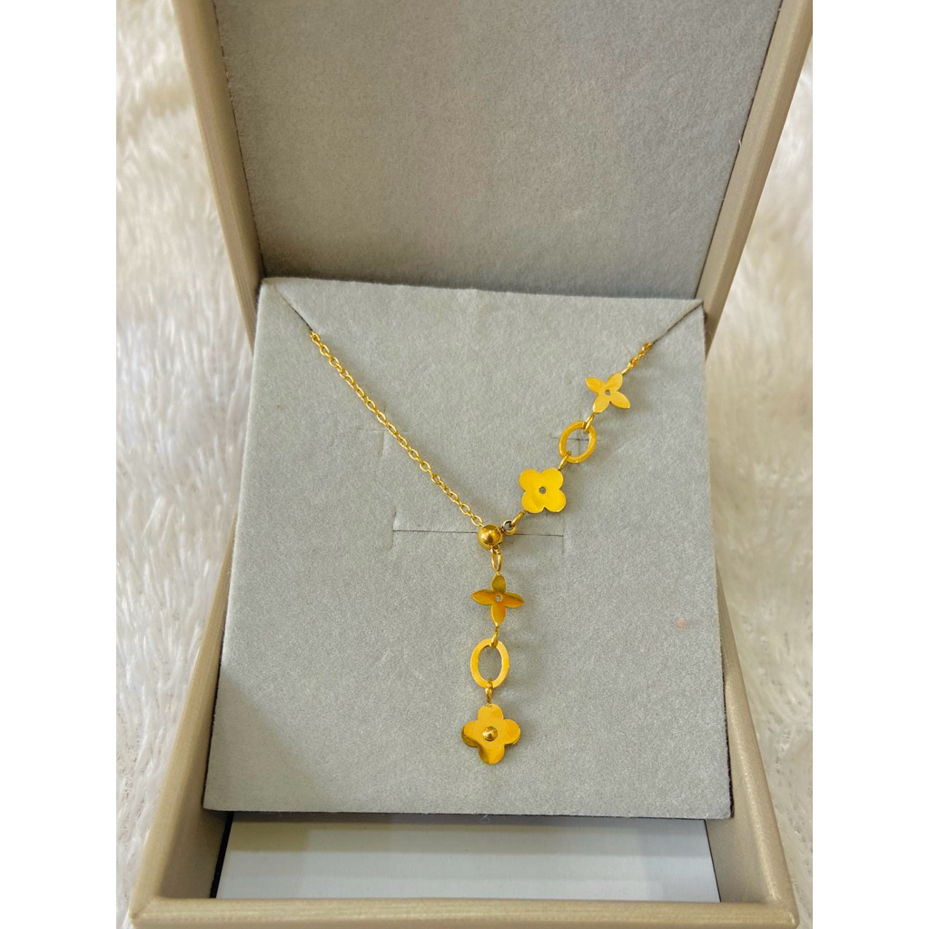 kalung titanium cantik