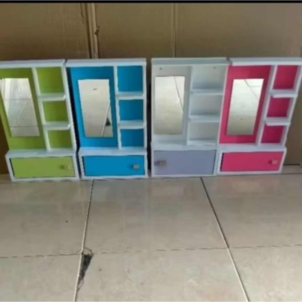 Cermin Rak Kosmetik