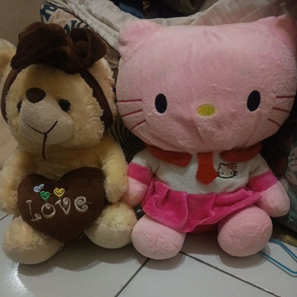 Prelove Boneka Teddy Bear dan Hello Kitty